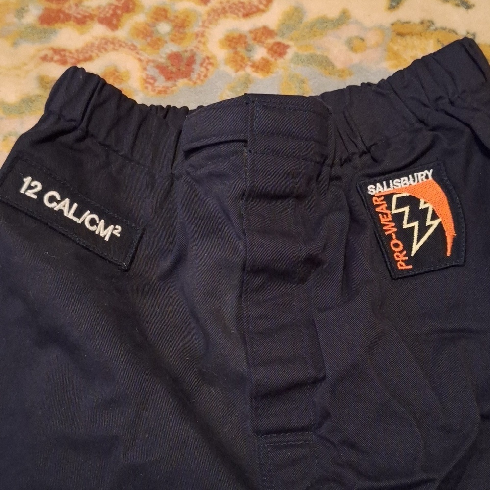Salisbury 12CAL/CM Arc Suit, Pants/hood Shirt Size XL